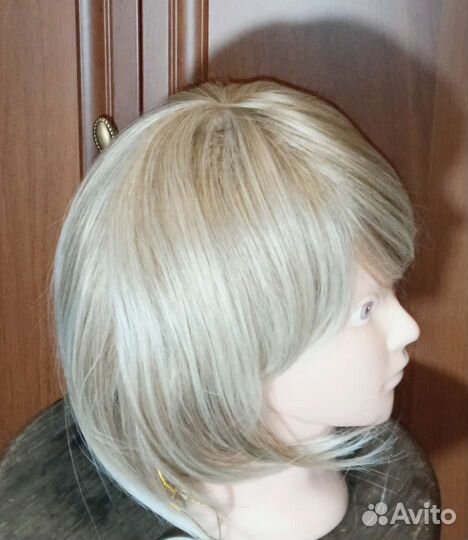 Парик новый