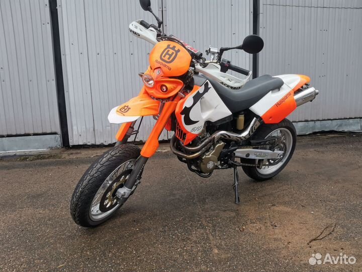 Мотард husqvarna sm610