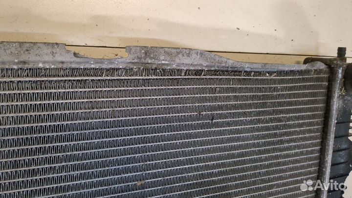 Радиатор охлаждения двигателя Volvo 850, 1997