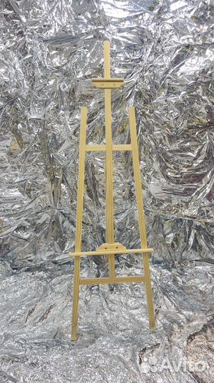 Аренда мольберта / круглого каркаса / тумбы