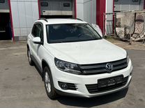 Volkswagen Tiguan 1.4 MT, 2015, битый, 52 900 км, с пробегом, цена 775 000 руб.
