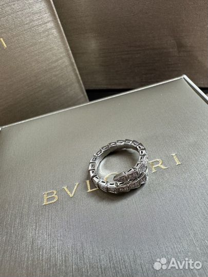 Кольцо bvlgari serpenti золото с бриллиантами