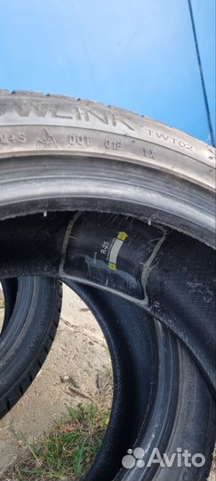 Triangle Snowlink TWT02 255/45 R18