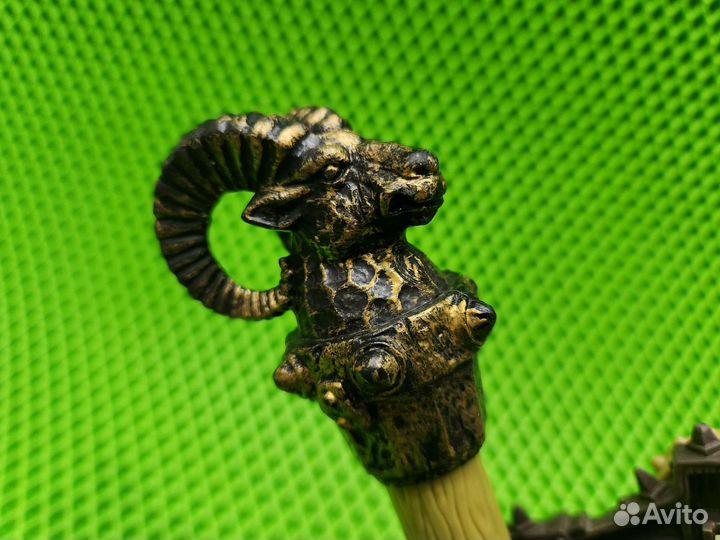 Фигурка Таран