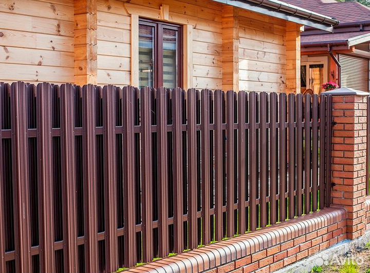 Металлоштакетник