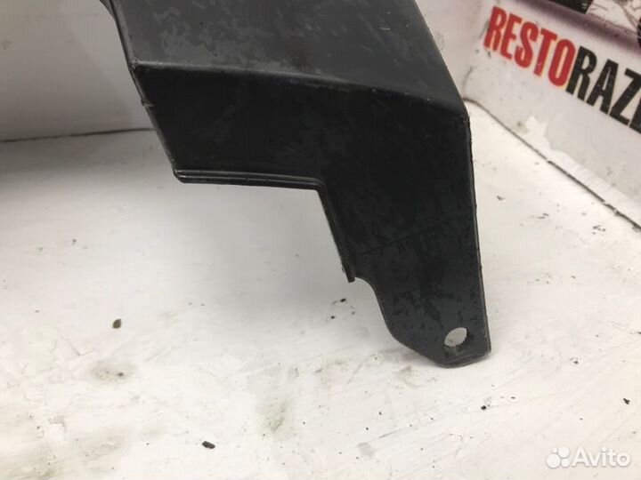 Накладка заднего бампера задняя Bmw 6-Series