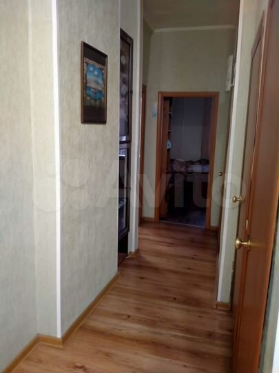 2-к. квартира, 55 м², 2/4 эт.