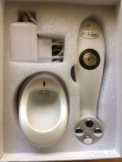 Прибор для ухода за кожей лица