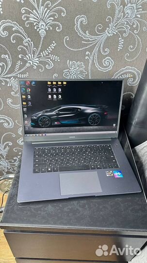 Ноутбук Honor MagicBook 15 R5/8/512 Silver
