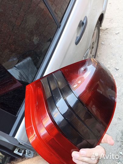 Задняя фара Мерседес 202 рестайл