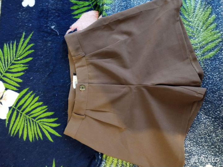 Шорты на девушку