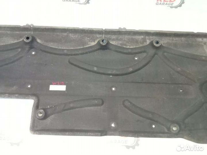 Защита днища кузова левая Mercedes-Benz E-Class