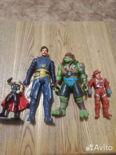 Фигурки из мультфильмов в коллекцию