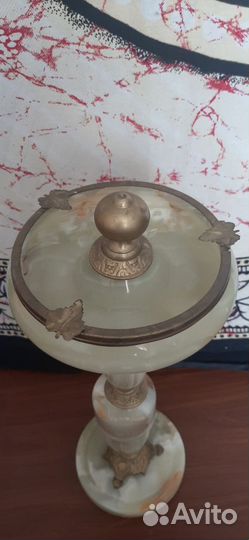 Пепельница из оникса