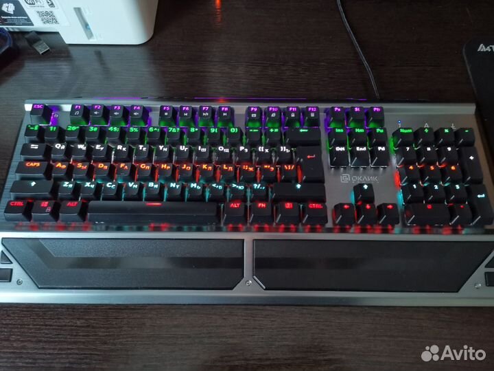 Клавиатура Oklick 980G hammer