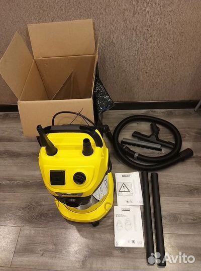 Пылесос Karcher WD 3
