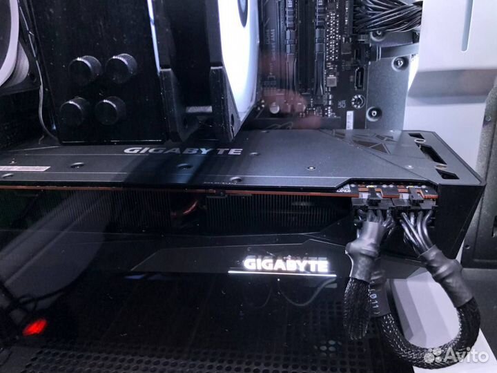 Видеокарта RX 6800 XT Gigabyte Gaming OC 16GB