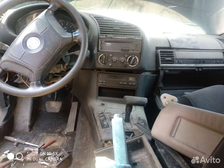 Bmw 3 серия е 36 кузов 325I по запчастям