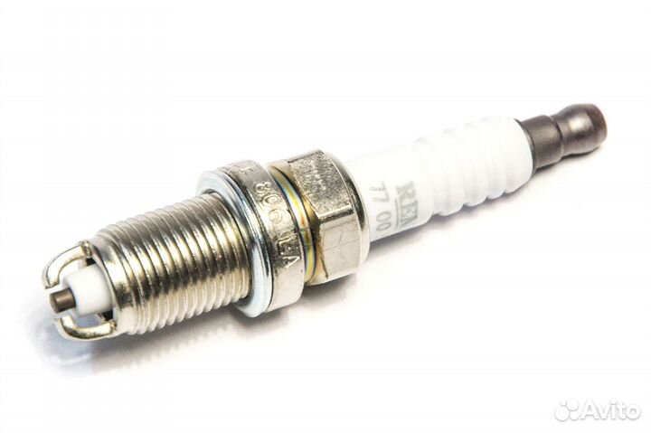 Свеча зажигания Largus 8 кл