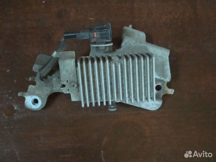 Блок управления топливным насосом Lexus Gs350