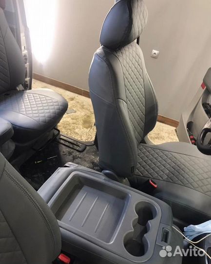 Чехлы из экокожи Hyundai Grand Starex от Автопилот