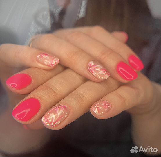 Маникюр и педикюр