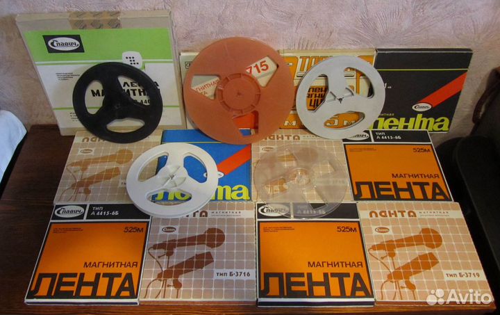 Катушки и лента (12шт) для катушечного магнитофона