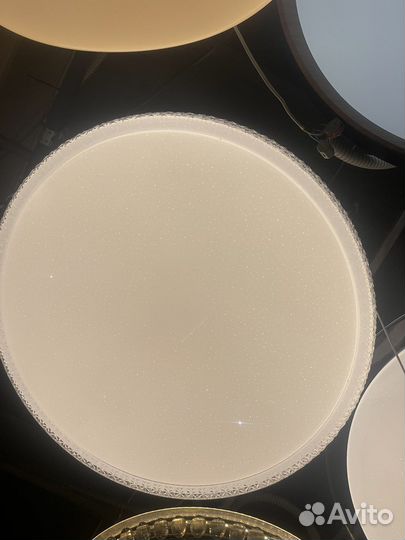 Светодиодные люстры с пультом управления