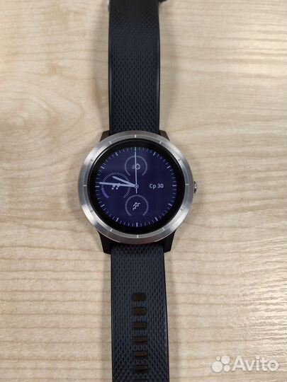 Часы garmin vivoactive 3
