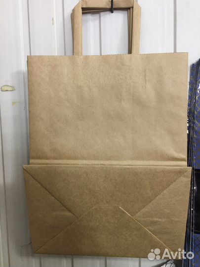 Бумажные пакеты с ручками