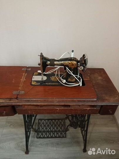 Швейная машинка зингер антикварная