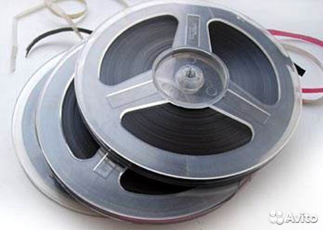 старая пленка катушка или кассета