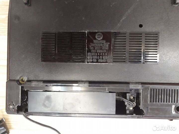 Магнитофон 