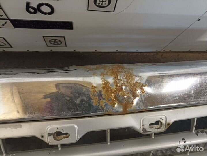 Бампер передний для Toyota 4 Runner / Hilux Surf