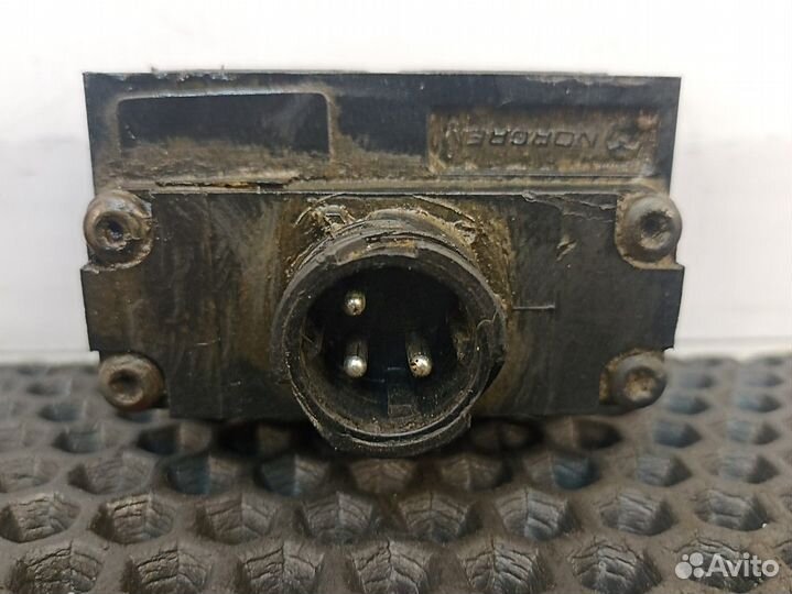 0501221161 Блок клапанов кпп 16S2220TD