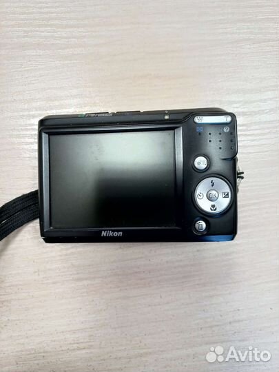Компактный фотоаппарат nikon