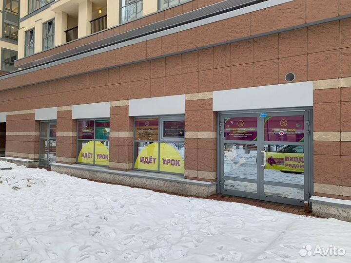 Оклейка окон пленкой