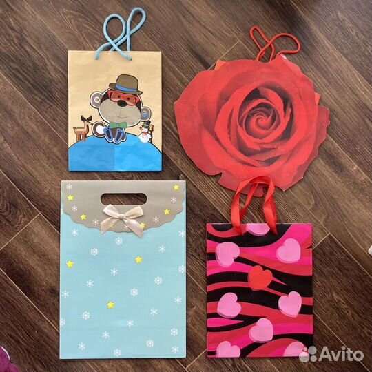 Пакеты подарочные