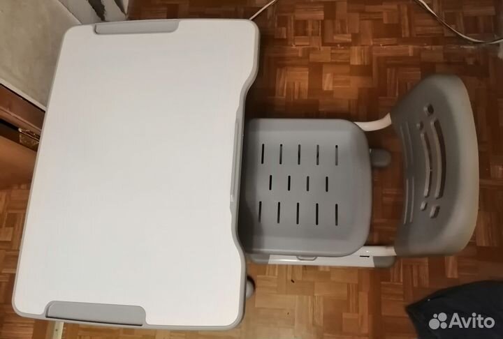 Растущая парта и стул