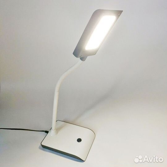 Лампа светильник настольная Старт светодиодная