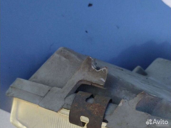 Фара левая Opel Omega A 1990