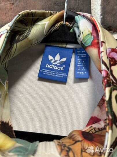 Ветровка женская adidas