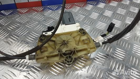 Стеклоподъемник передний правый audi A6 C6 (2UK15E