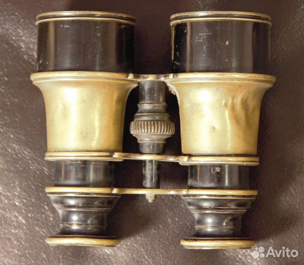 Старинный театральный бинокль Европа, латунь