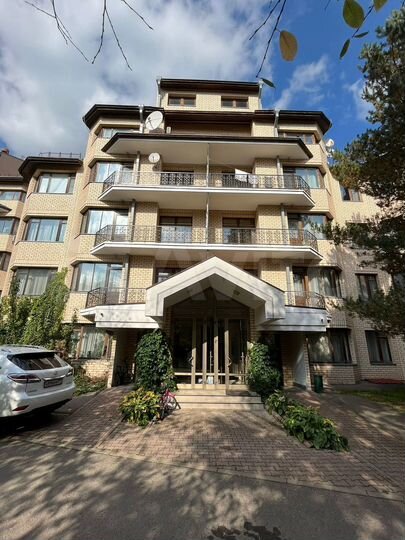 2-к. квартира, 75 м², 1/5 эт.