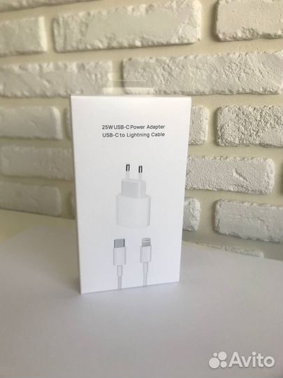 Зарядка на iPhone 20w