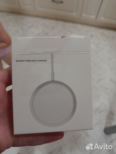 Беспроводная зарядка для iPhone