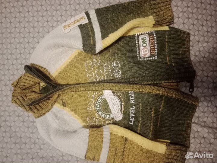 Отдам одежду на мальчика 3-4 года