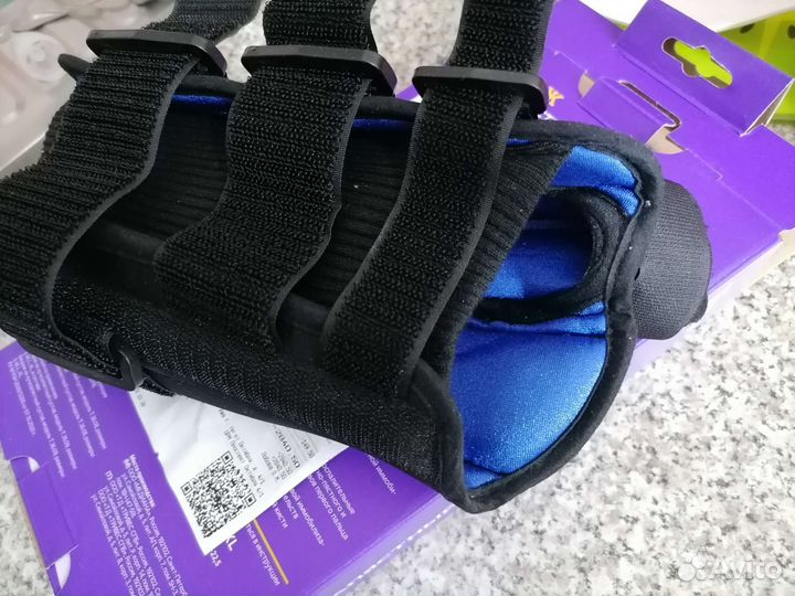 Бандаж на лучезапястный сустав