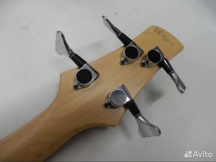 Бас гитара Ibanez SR370 BK Janan